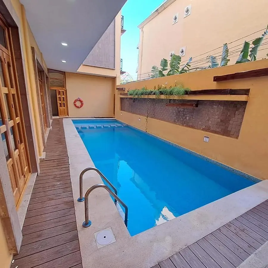 **** Hotel Cancun International Suites Mexico