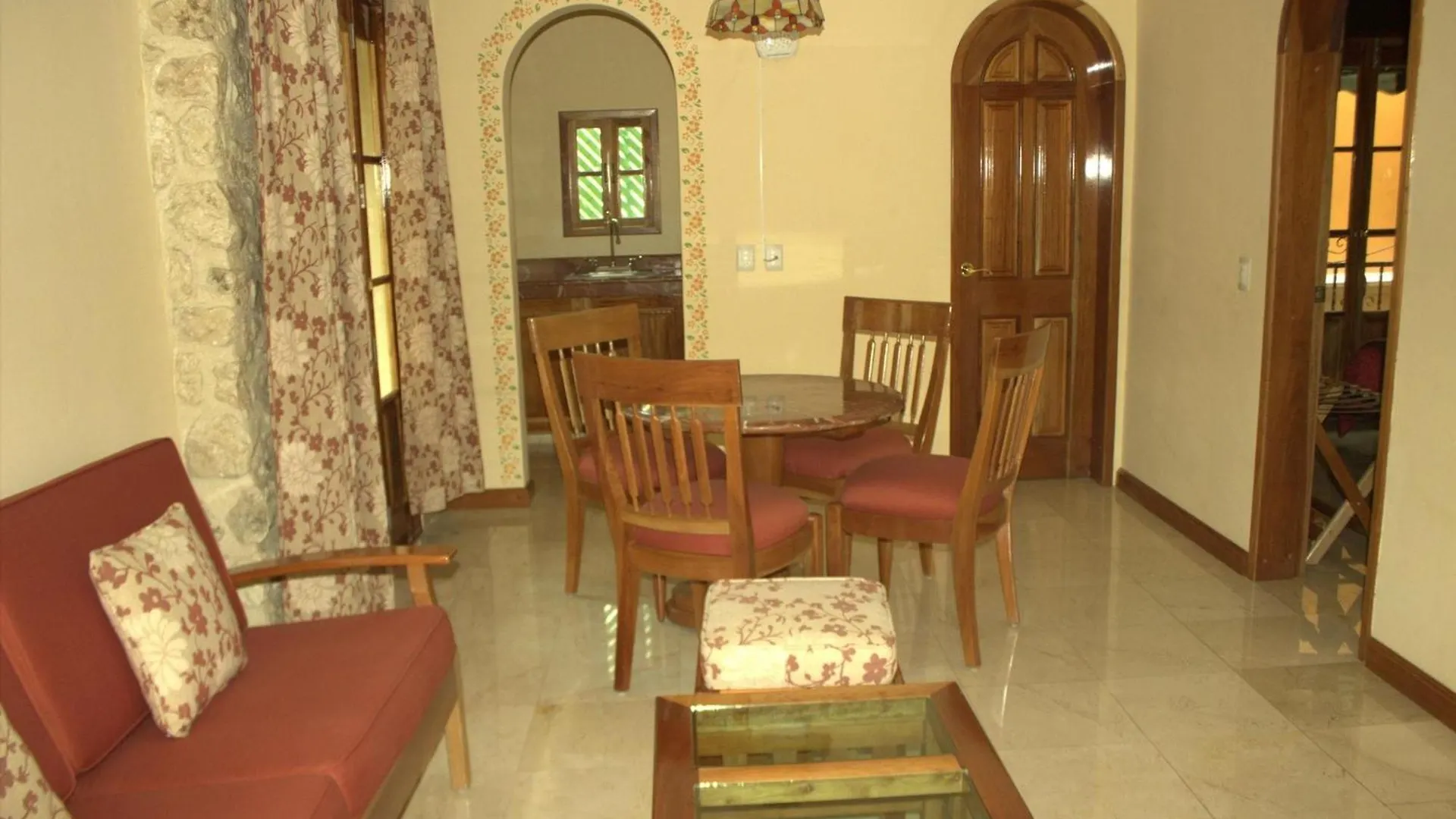 Hotel Cancun International Suites